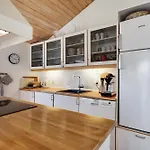 Cozy And Well-appointed Summer House Close To A Great Bathing