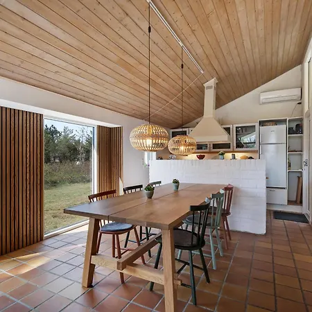 Cozy And Well-appointed Summer House Close To A Great Bathing Casa vacanze