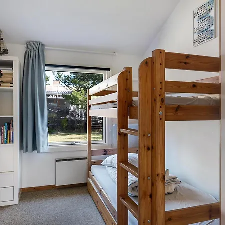 Casa vacanze Cozy And Well-appointed Summer House Close To A Great Bathing